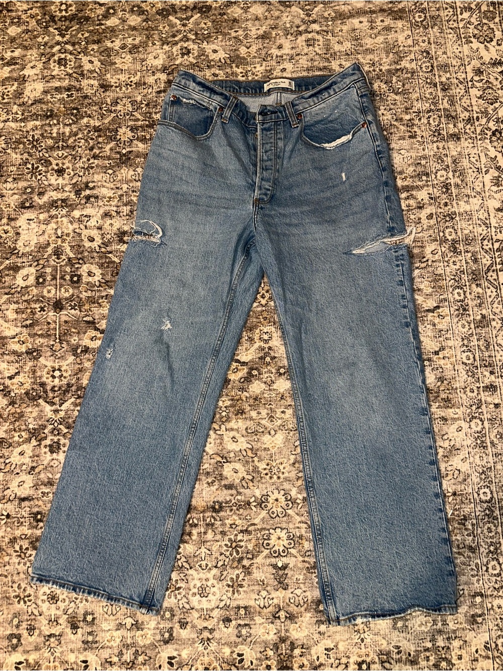 Abercrombie 90s baggy low rise ripped Jeans